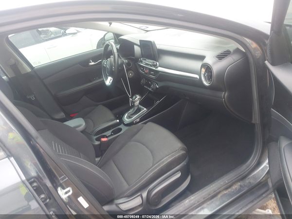 2019 KIA FORTE S