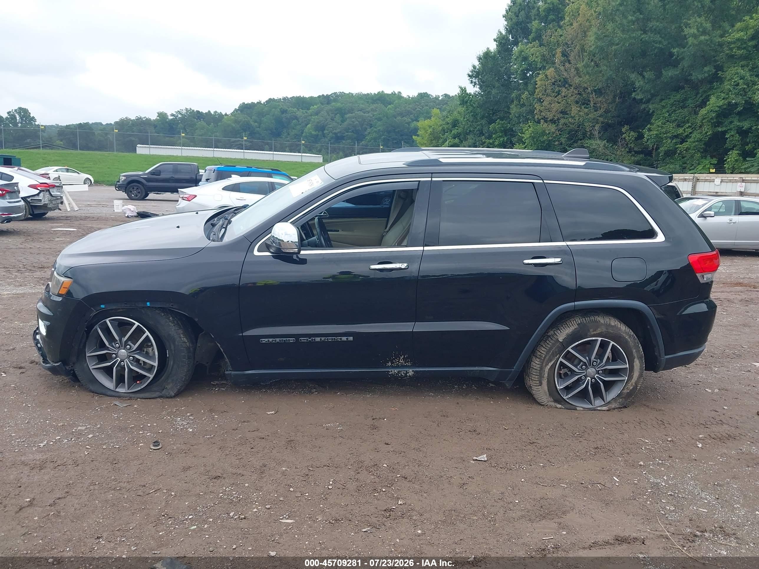 2017 JEEP GRAND CHEROKEE LIMITED