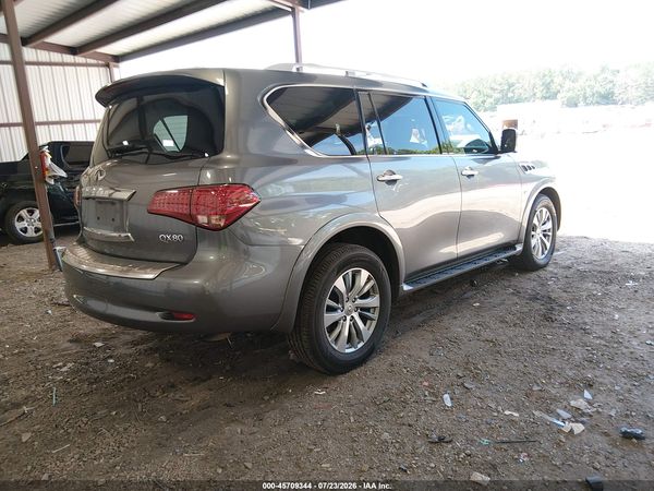 2016 INFINITI QX80