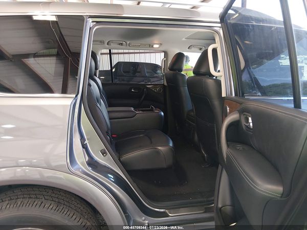 2016 INFINITI QX80