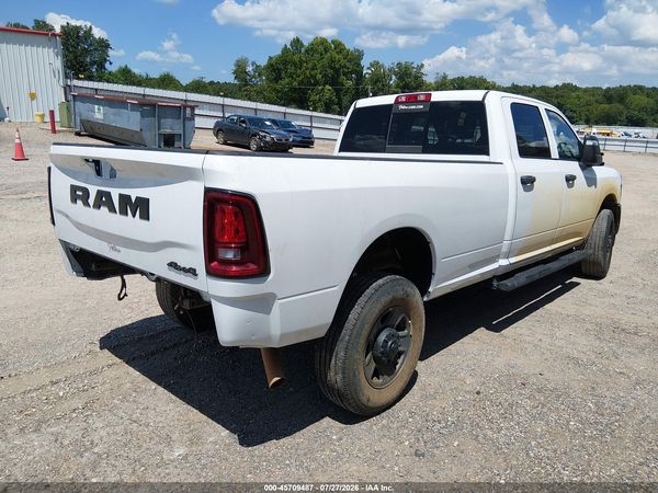2025 RAM 2500 TRADESMAN  4X4 8' BOX