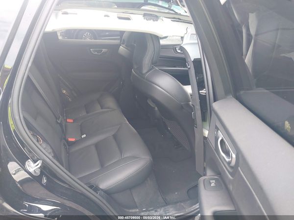 2024 VOLVO XC60 B5 PLUS DARK THEME
