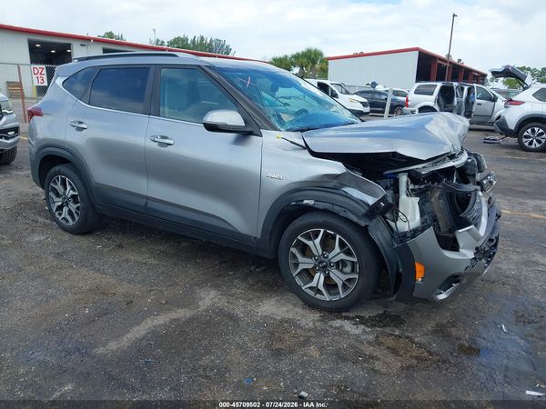 2021 KIA SELTOS EX