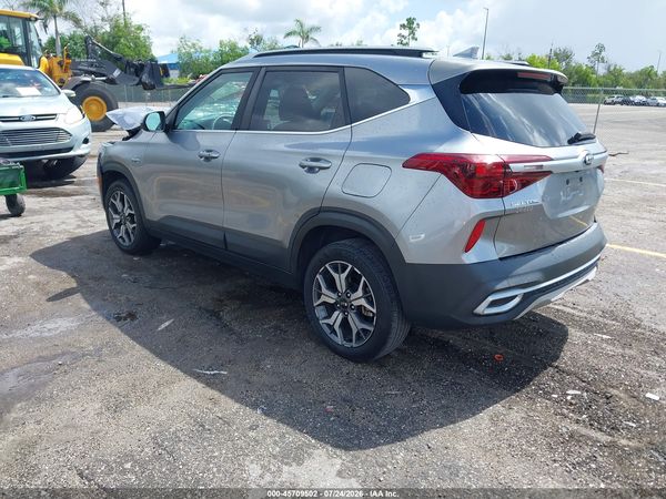 2021 KIA SELTOS EX