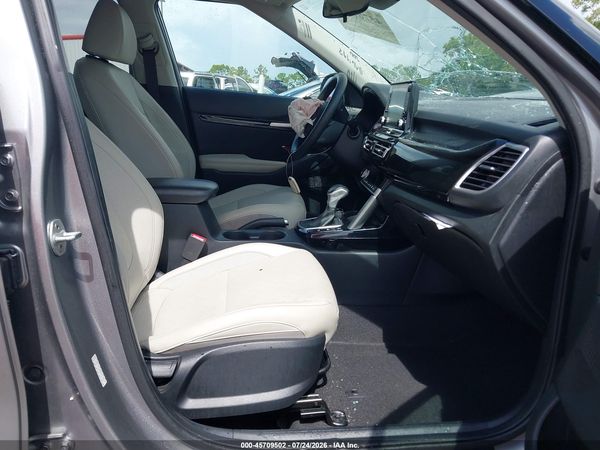 2021 KIA SELTOS EX