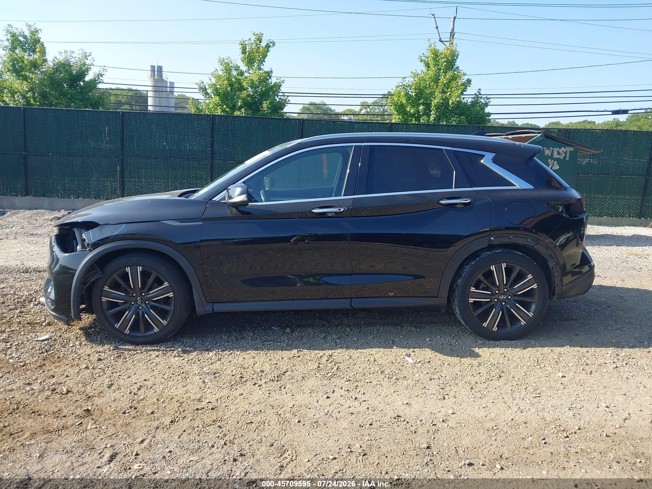 2021 INFINITI QX50 LUXE AWD
