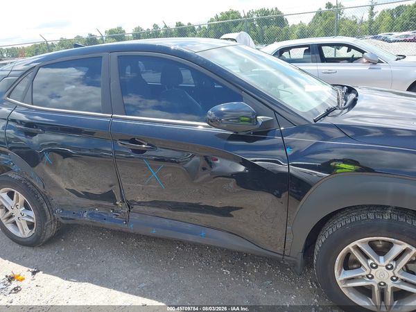 2022 HYUNDAI KONA SE