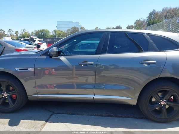 2017 JAGUAR F-PACE S