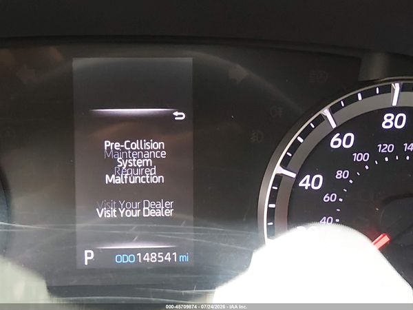 2021 TOYOTA HIGHLANDER LE