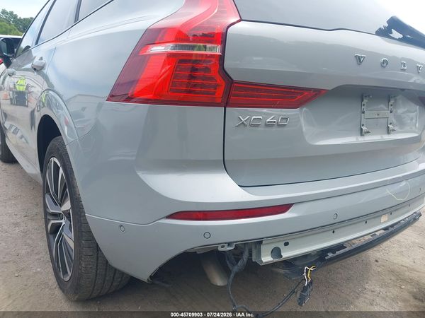 2025 VOLVO XC60 B5 PLUS