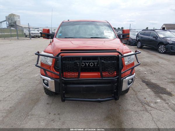 2017 TOYOTA TUNDRA SR5 5.7L V8
