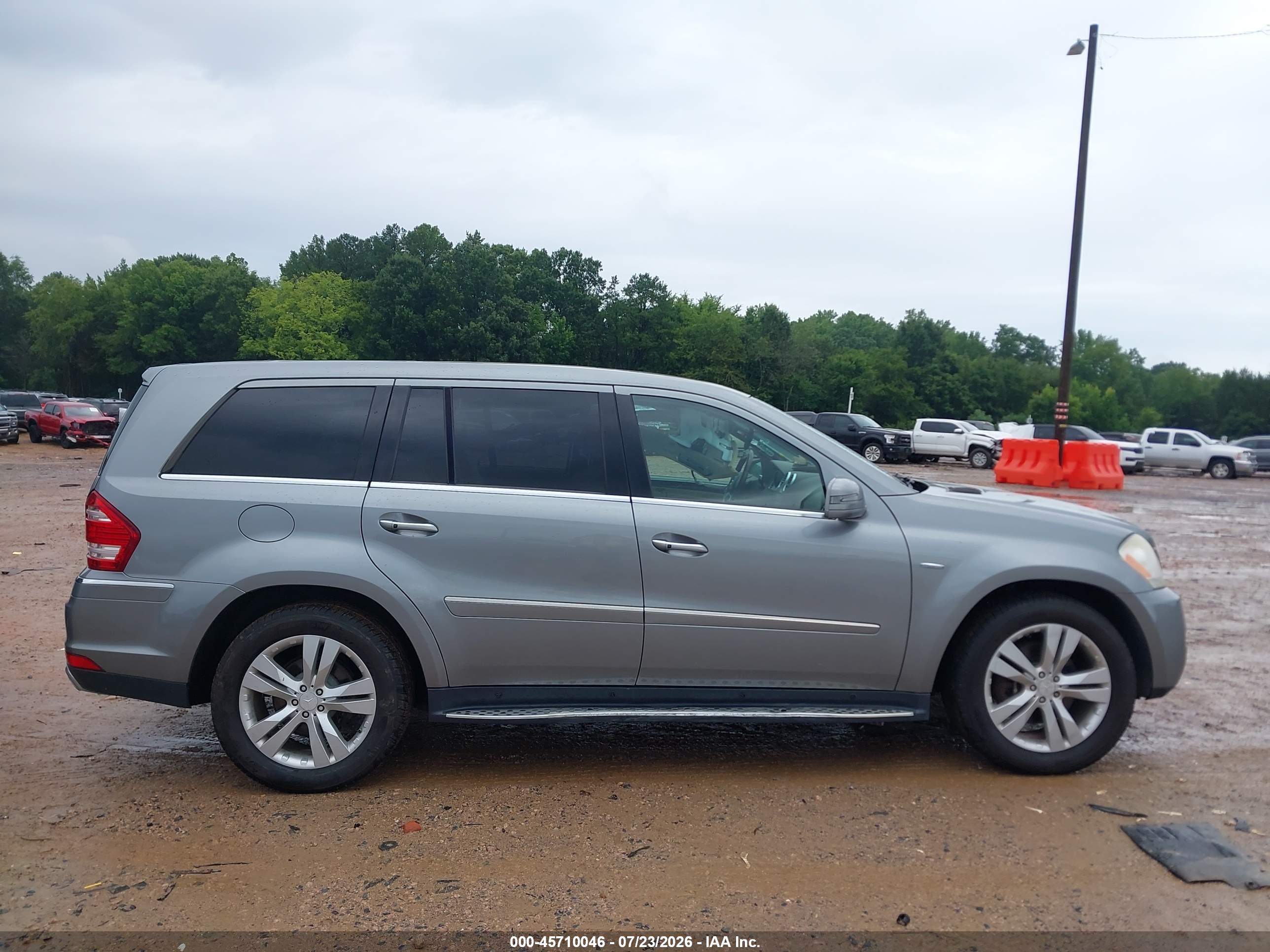 2012 MERCEDES-BENZ GL 350 BLUETEC 4MATIC