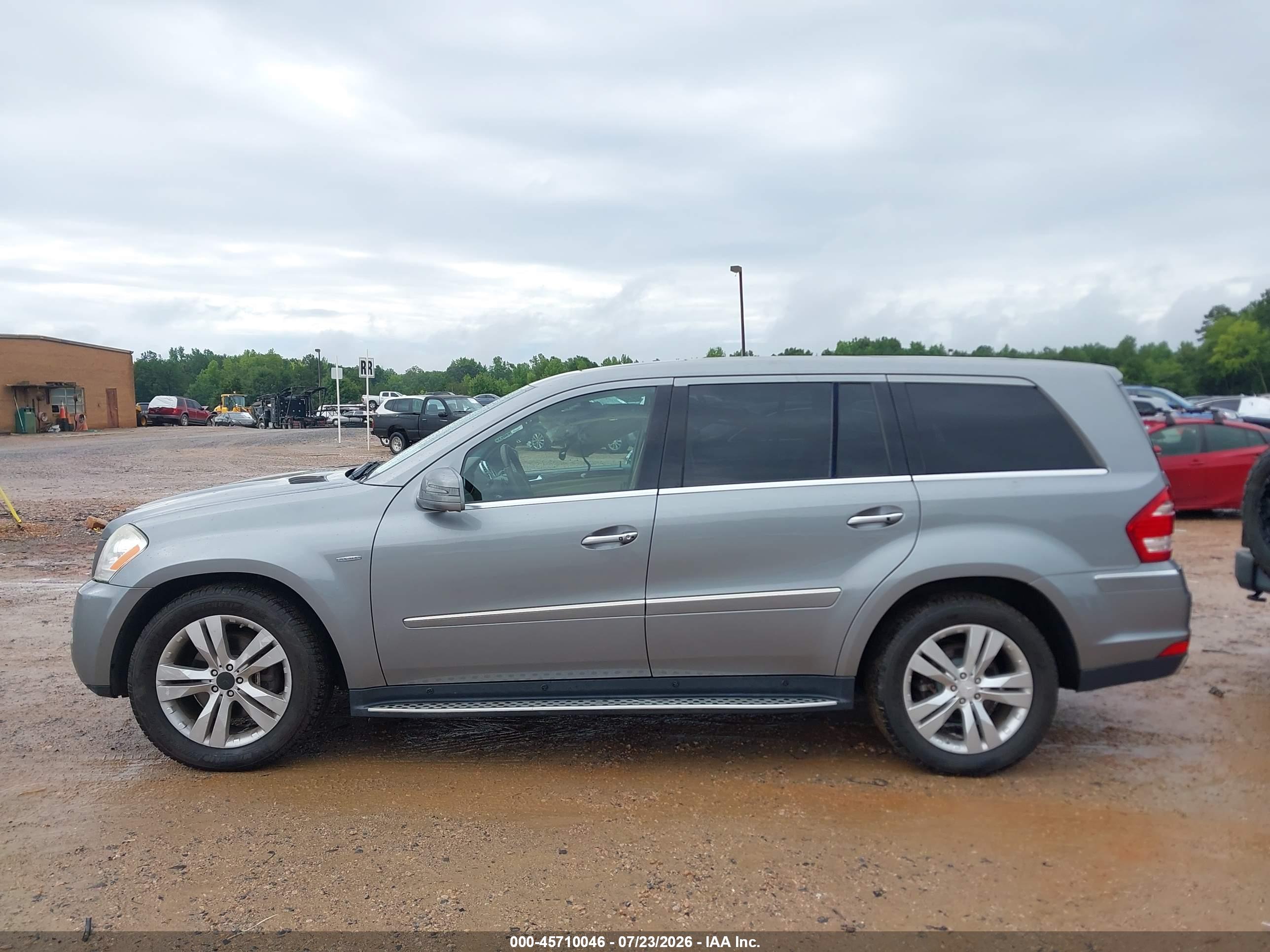 2012 MERCEDES-BENZ GL 350 BLUETEC 4MATIC
