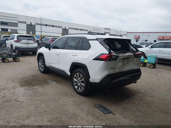 2019 TOYOTA RAV4 LE