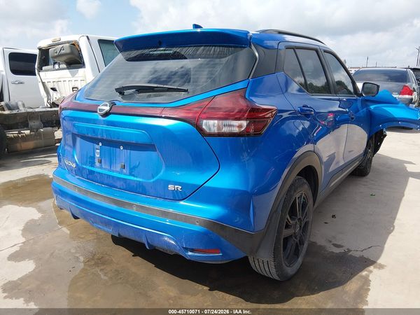 2024 NISSAN KICKS SR XTRONIC CVT — I4