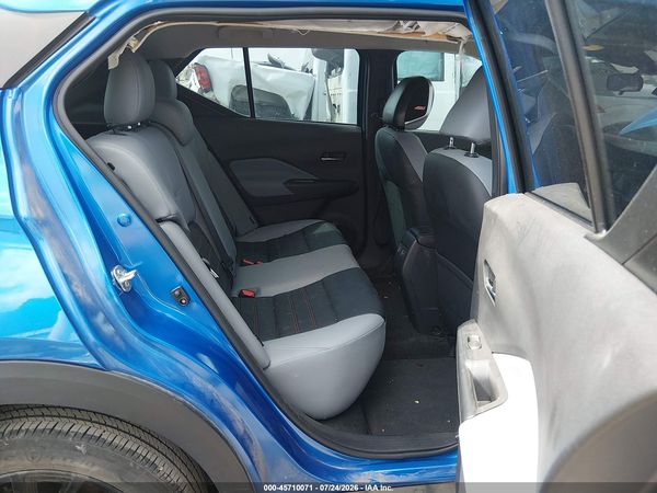 2024 NISSAN KICKS SR XTRONIC CVT — I8