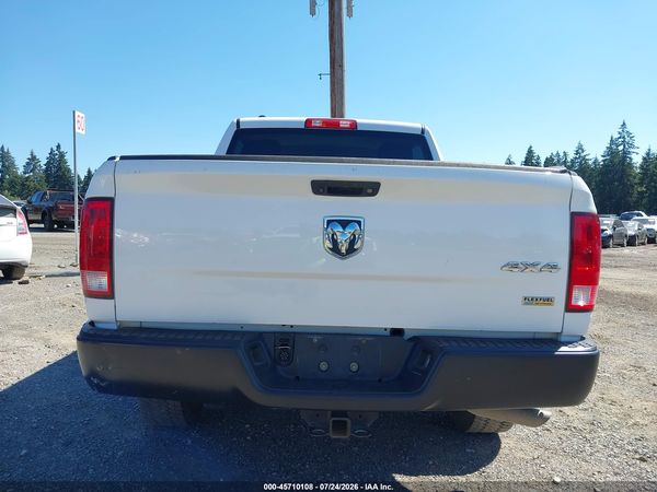 2018 RAM 1500 ST