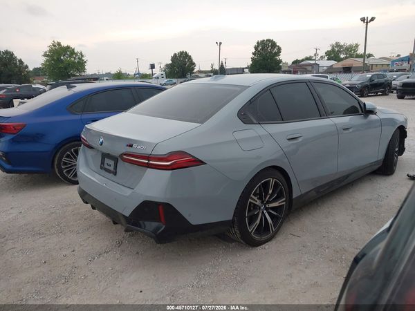 2025 BMW 530I XDRIVE — I4