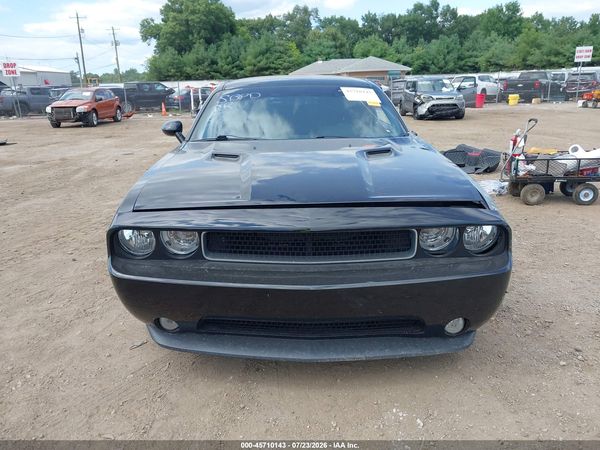 2014 DODGE CHALLENGER SXT PLUS