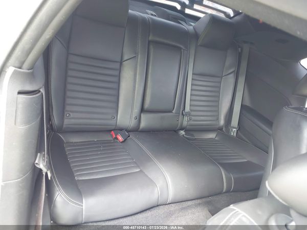 2014 DODGE CHALLENGER SXT PLUS