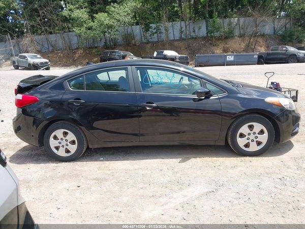 2016 KIA FORTE LX