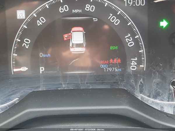 2025 TOYOTA RAV4 XLE