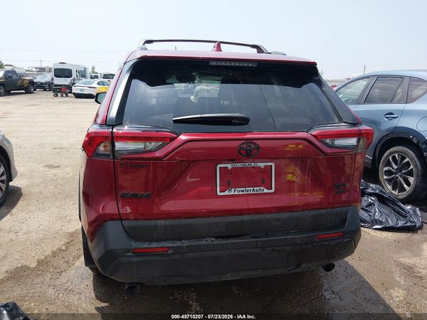 2025 TOYOTA RAV4 XLE