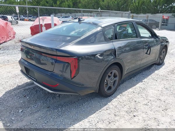 2026 KIA K4 LXS