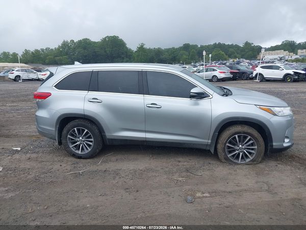 2019 TOYOTA HIGHLANDER XLE