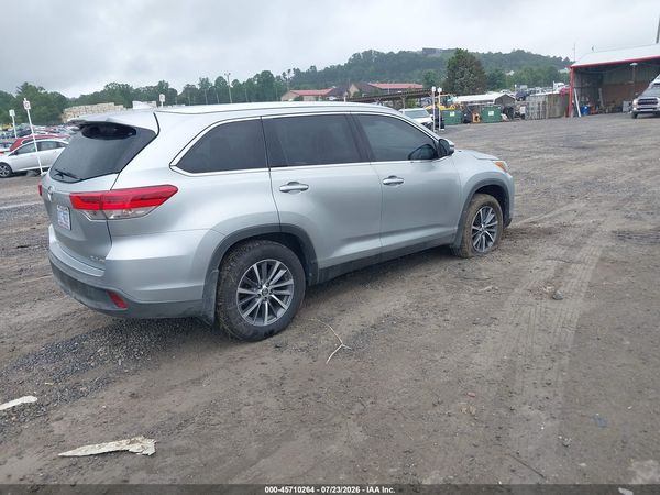 2019 TOYOTA HIGHLANDER XLE