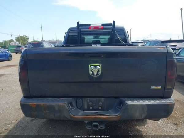 2017 RAM 1500 ST