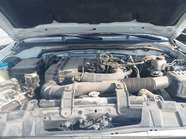 2019 NISSAN FRONTIER S
