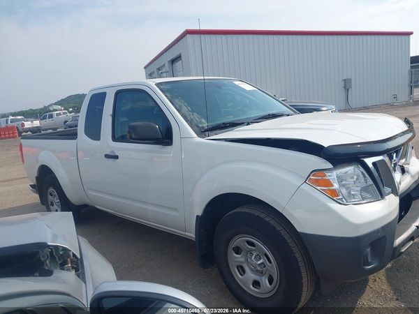 2019 NISSAN FRONTIER S