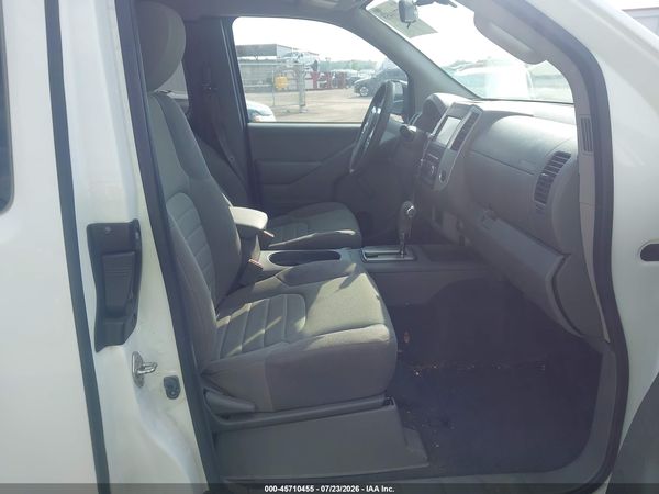 2019 NISSAN FRONTIER S