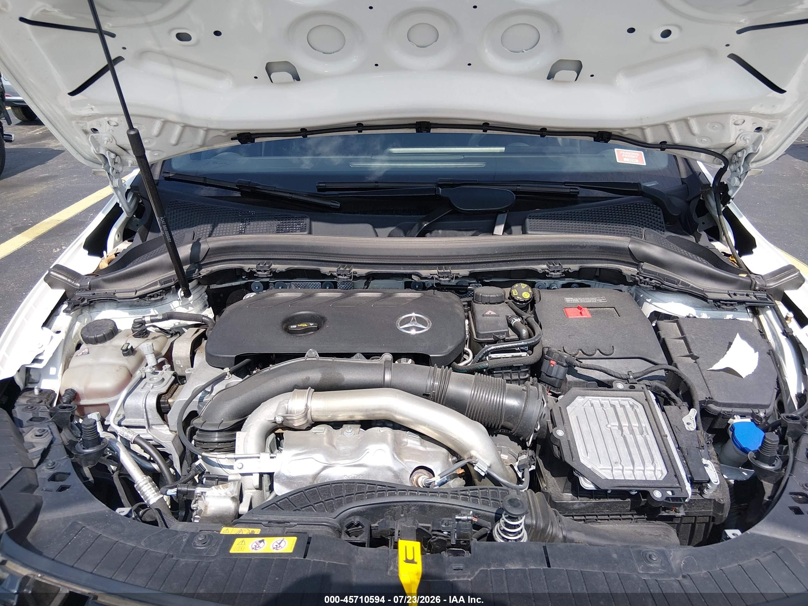2025 MERCEDES-BENZ GLA 250 4MATIC