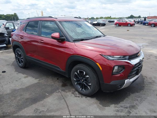 2022 CHEVROLET TRAILBLAZER AWD LT — I1