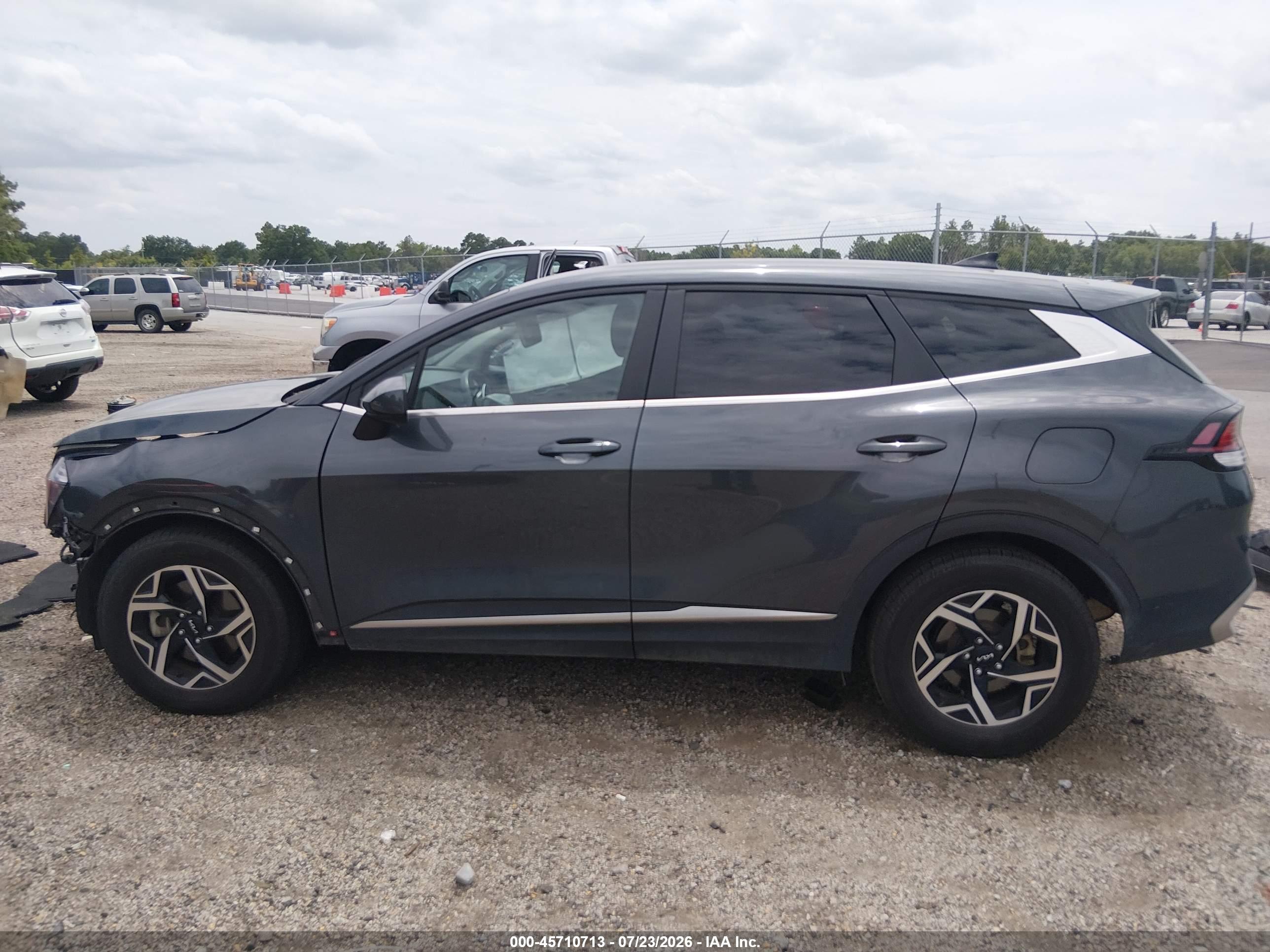 2023 KIA SPORTAGE LX