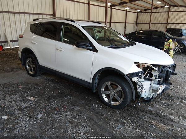 2016 TOYOTA RAV4 LE