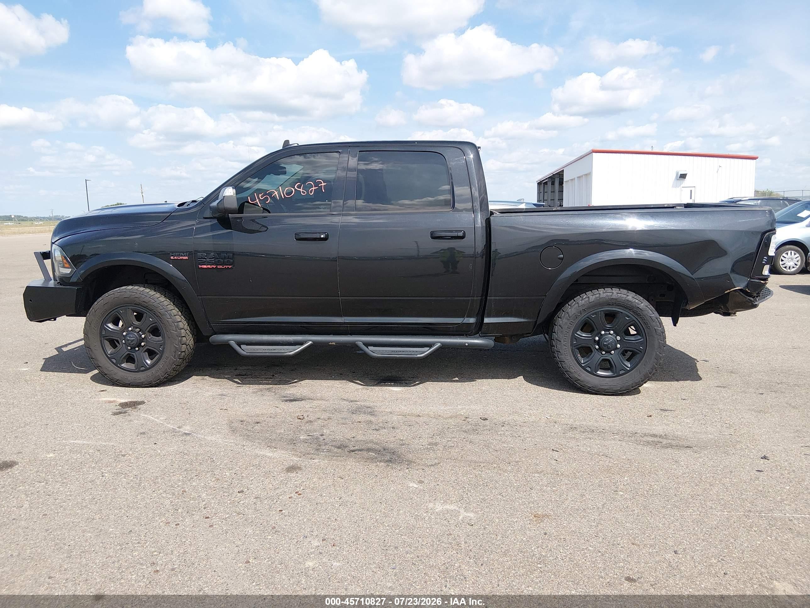 2017 RAM 2500 LARAMIE  4X4 6'4 BOX