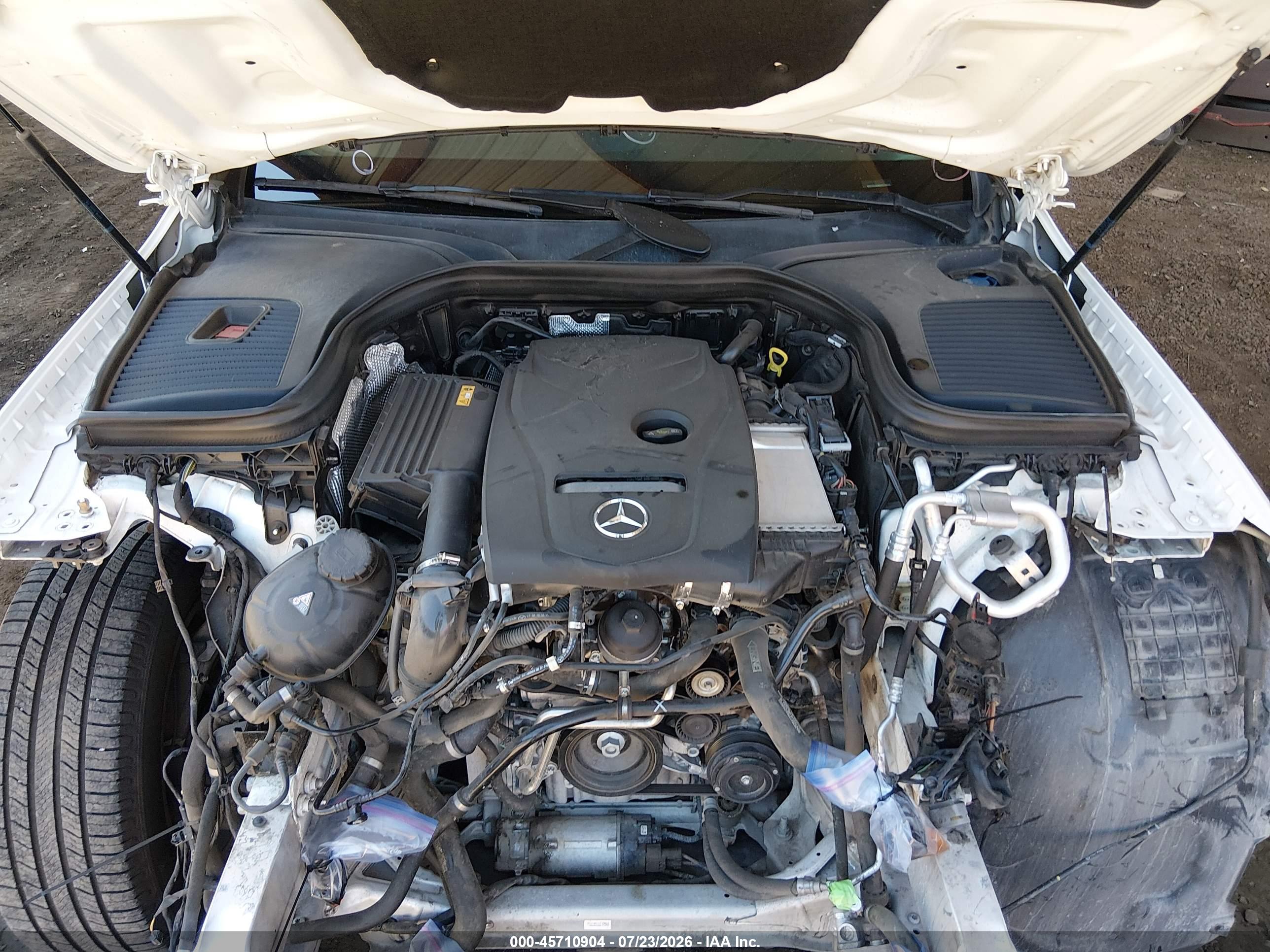 2018 MERCEDES-BENZ GLC 300 4MATIC