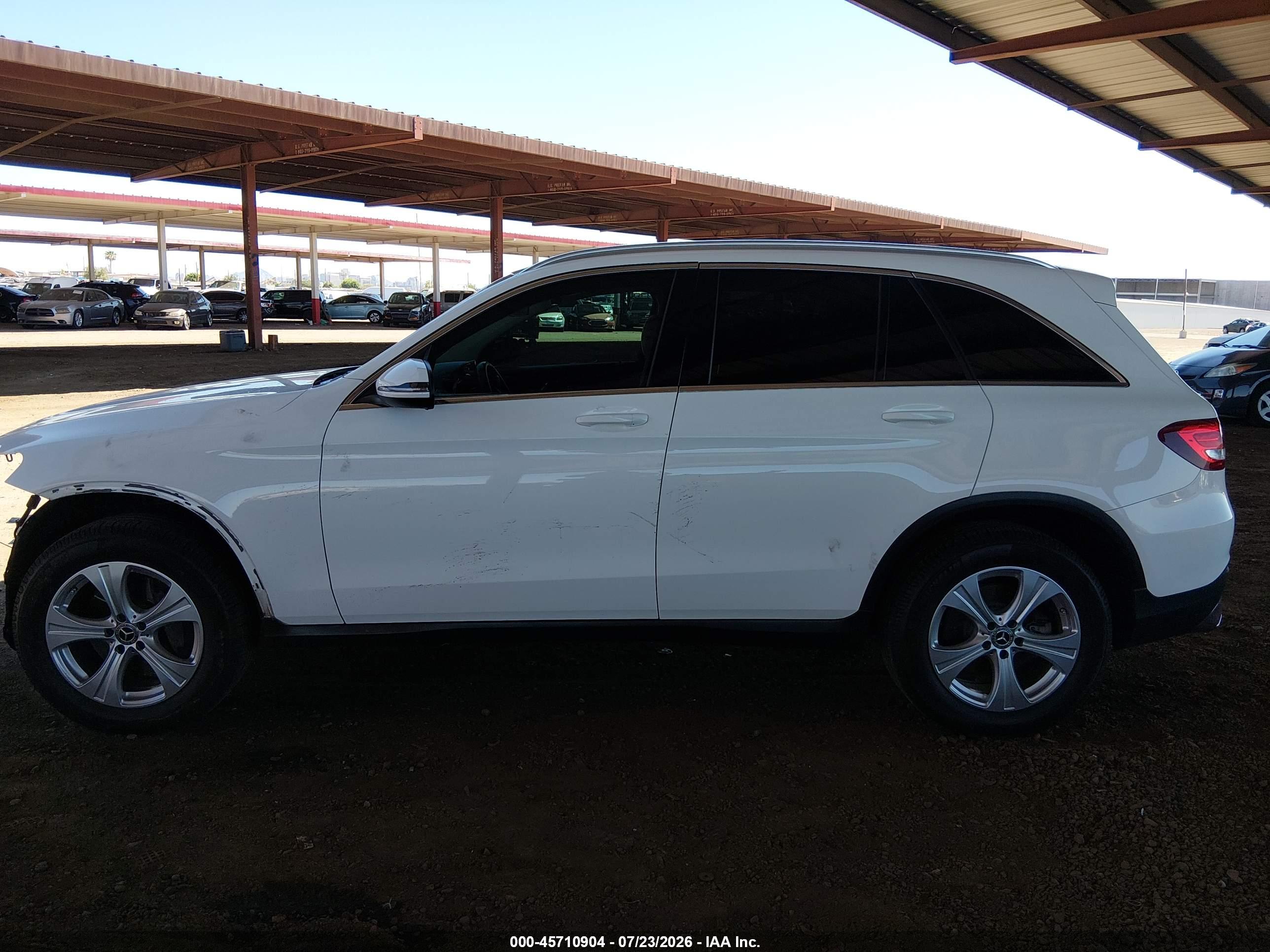 2018 MERCEDES-BENZ GLC 300 4MATIC