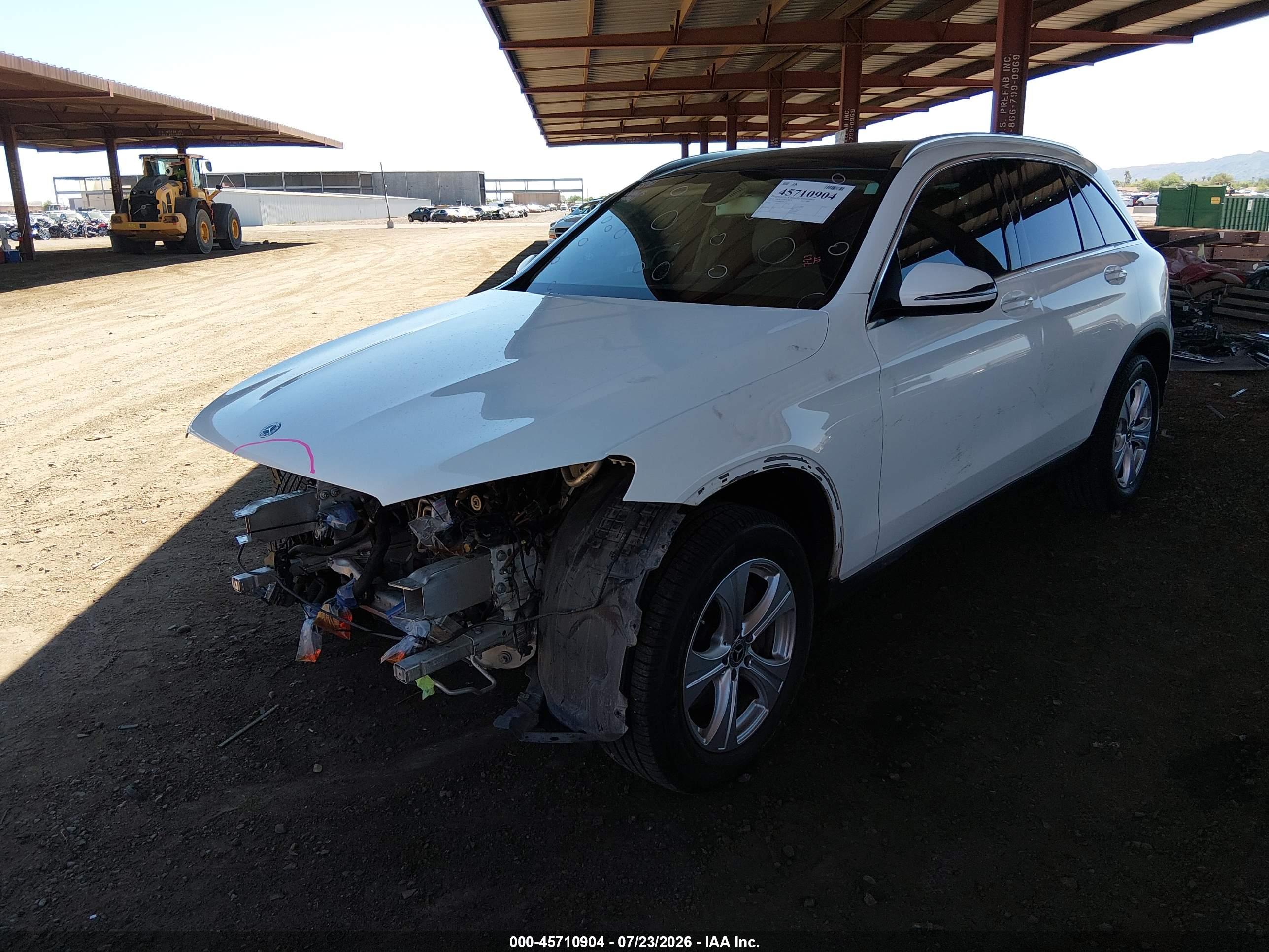 2018 MERCEDES-BENZ GLC 300 4MATIC