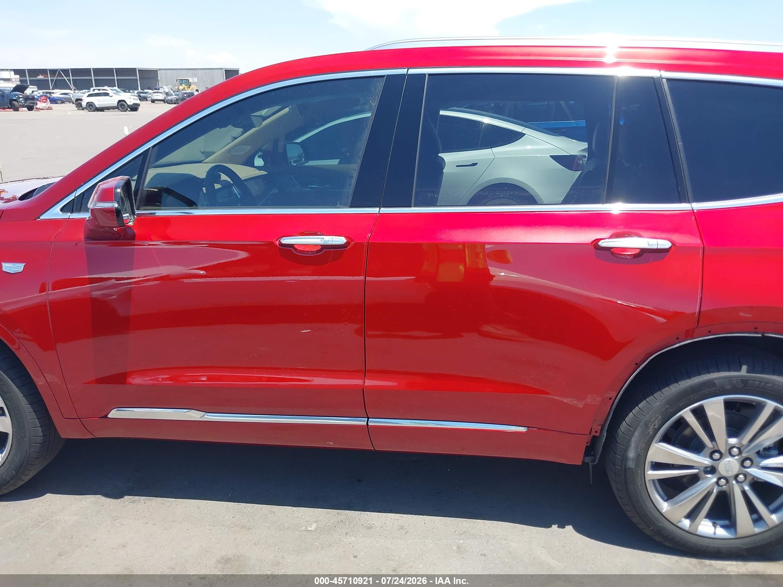 2025 CADILLAC XT6 FWD PREMIUM LUXURY