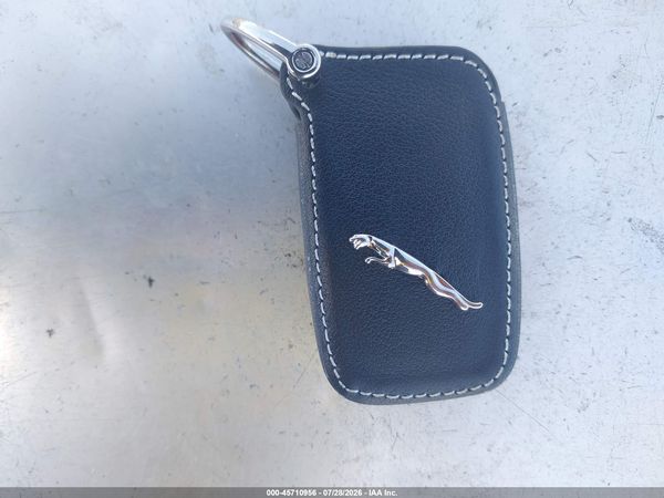 2019 JAGUAR F-PACE 25T PREMIUM