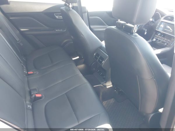 2019 JAGUAR F-PACE 25T PREMIUM