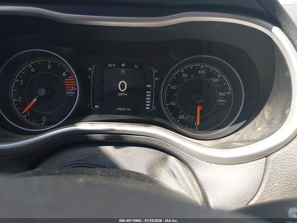 2016 JEEP CHEROKEE SPORT — I7