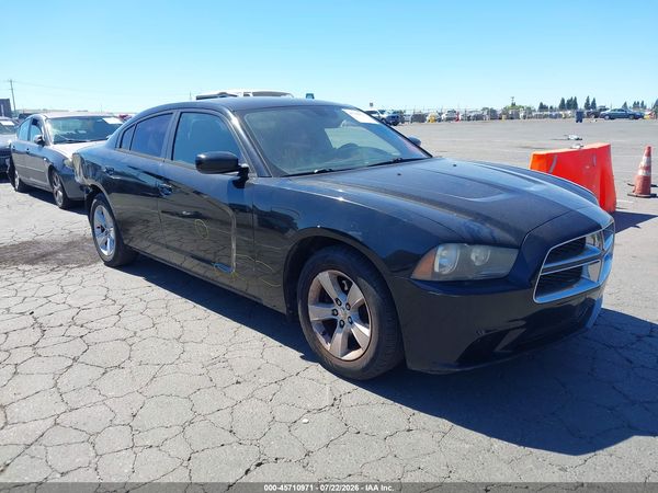 2014 DODGE CHARGER SE
