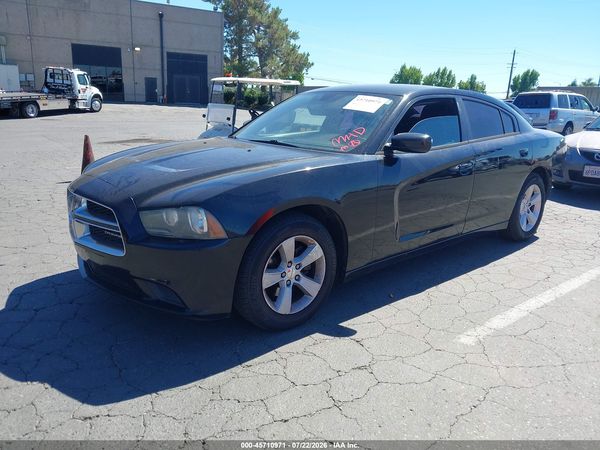 2014 DODGE CHARGER SE