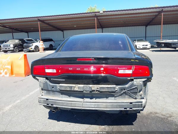 2014 DODGE CHARGER SE