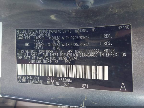2017 TOYOTA SIENNA XLE 8 PASSENGER